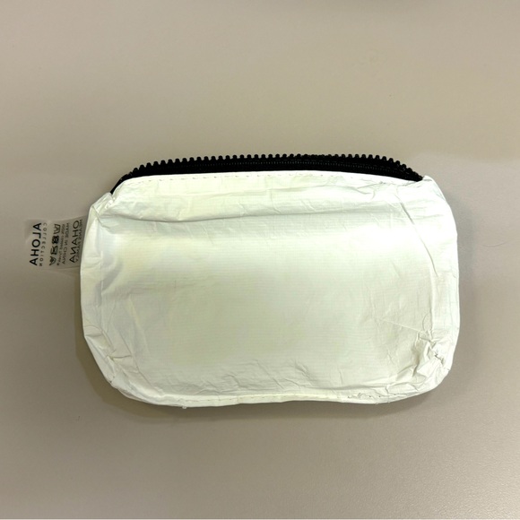 Aloha Collection Mini Pouch - Picture 4 of 8